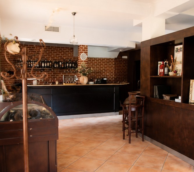 Restaurante A Fandanguita bar and reception area